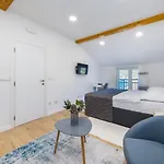 Dom wakacyjny Holiday Home Lago Verde Peracko Blato
