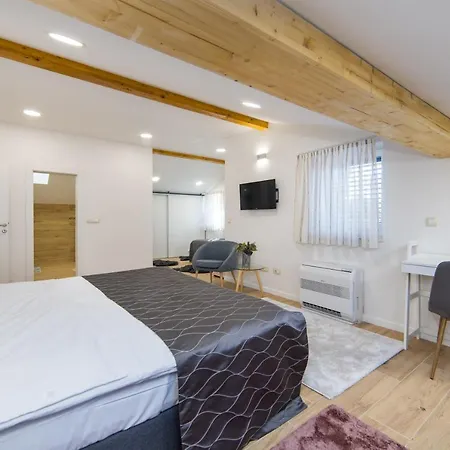 Holiday Home Lago Verde Peracko Blato