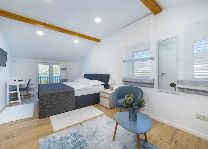 בית נופש Holiday Home Lago Verde Peracko Blato