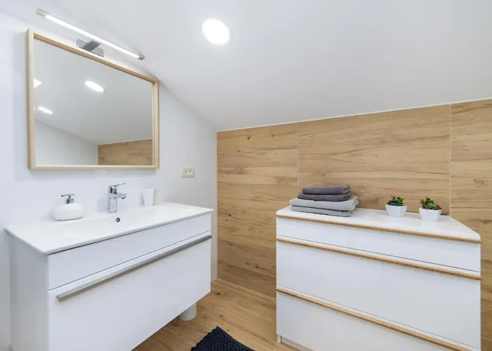 בית נופש Holiday Home Lago Verde Peracko Blato